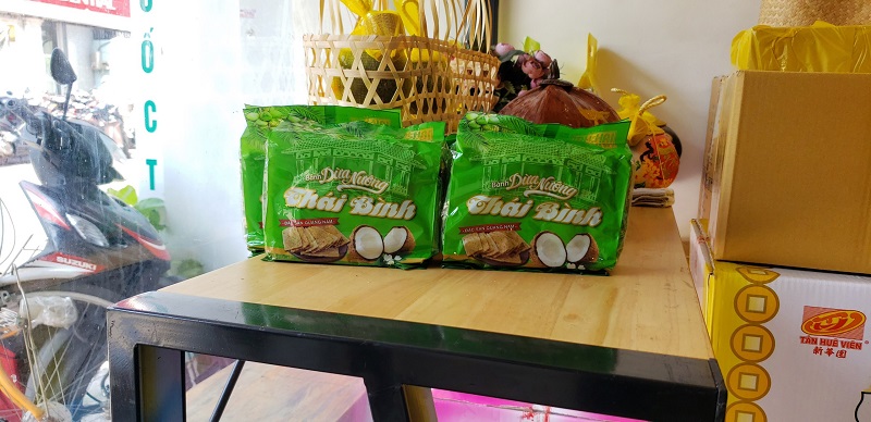 mua bánh dừa nướng ở TPHCM