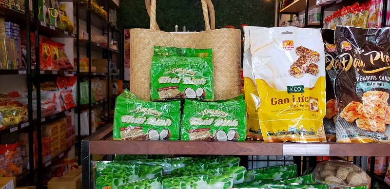 mua bánh dừa nướng ở TPHCM