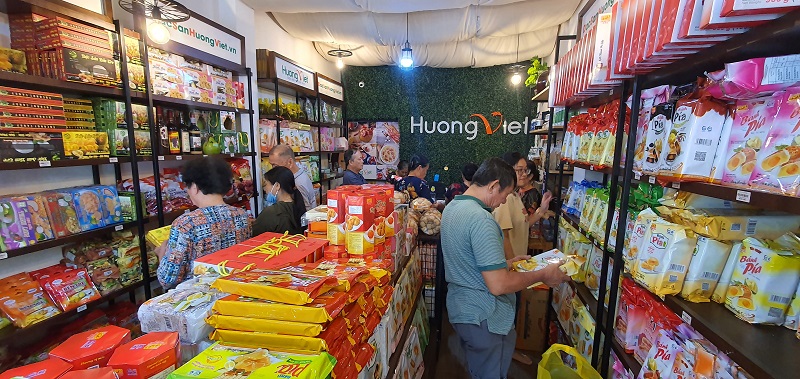 mua bánh dừa nướng ở TPHCM