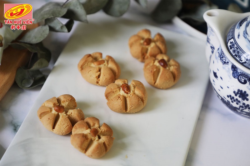 bánh kẹo làm quà tết